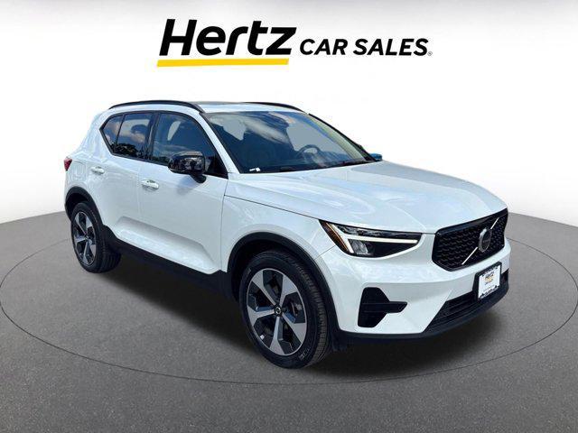 2024 Volvo XC40