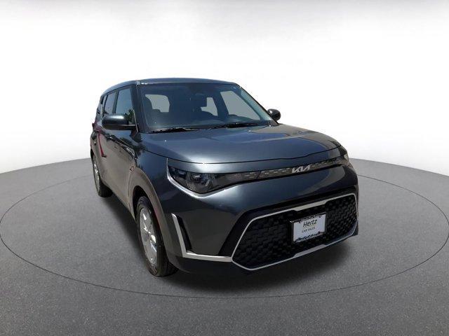 Photo of 2024 Gravity Gray Kia Soul