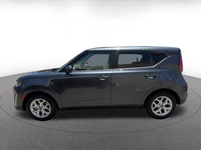 Photo of 2024 Gravity Gray Kia Soul