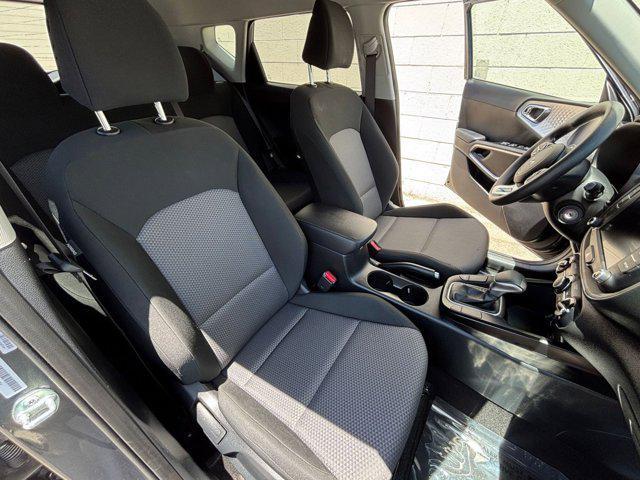 Photo of 2024 Gravity Gray Kia Soul