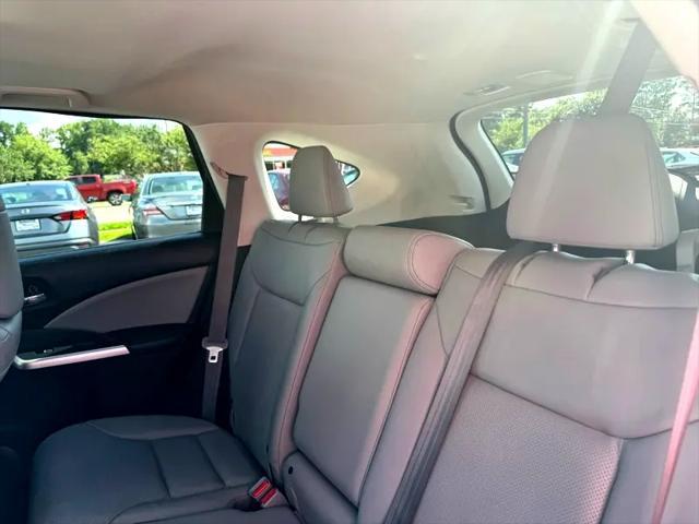 Photo of 2015 Burgundy red Honda CR-V