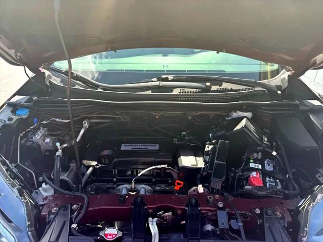 Photo of 2015 Burgundy red Honda CR-V