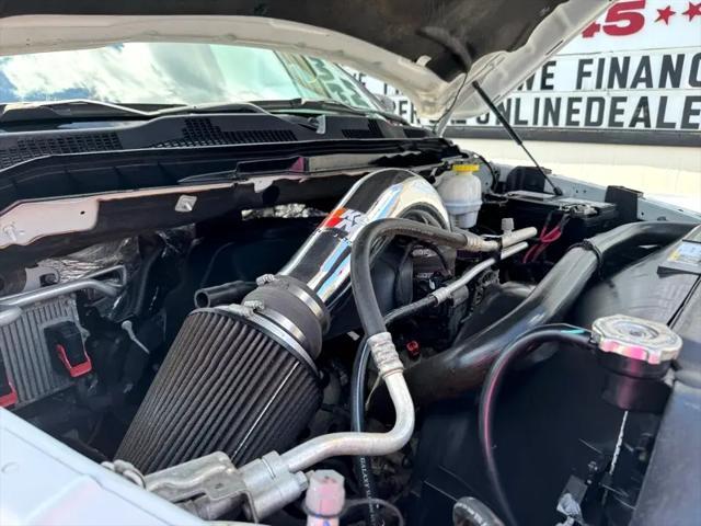 Photo of 2019 Bright White Clearcoat RAM 1500