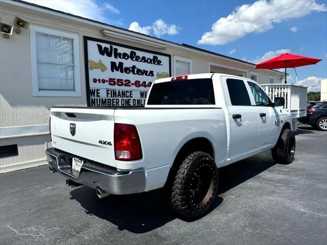 Photo of 2019 Bright White Clearcoat RAM 1500