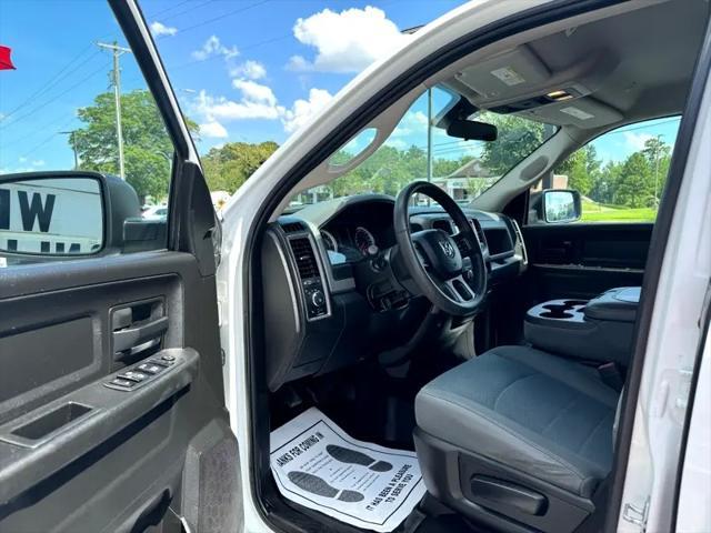 Photo of 2019 Bright White Clearcoat RAM 1500