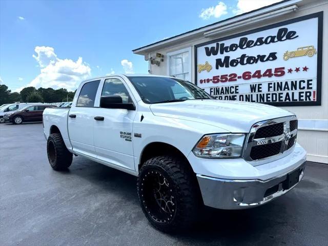 Photo of 2019 Bright White Clearcoat RAM 1500