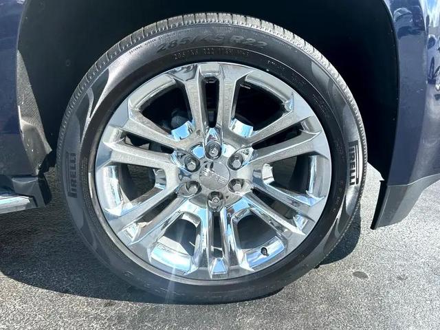 Photo of 2018 Dark Sapphire Blue Metallic GMC Yukon