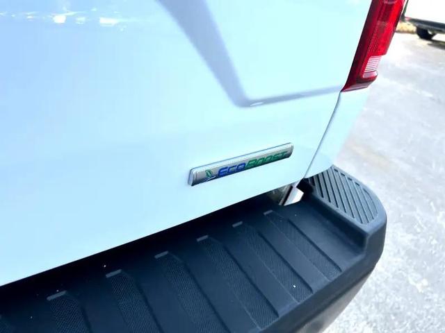 Photo of 2018 Oxford White Ford F-150