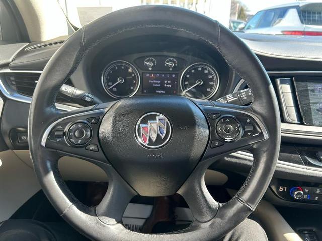 Photo of 2020 White Buick Enclave