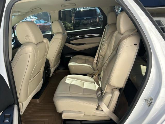 Photo of 2020 White Buick Enclave