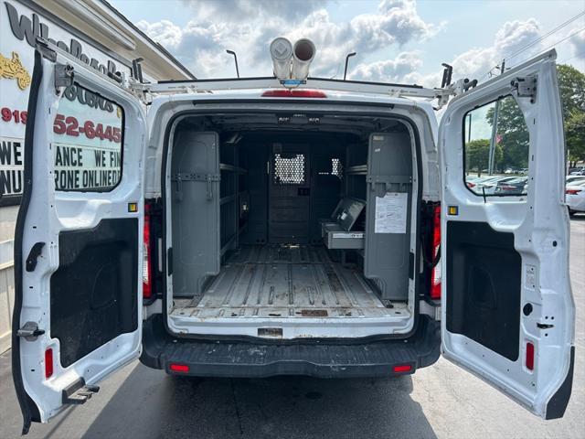Photo of 2016 Oxford White Ford Transit-250