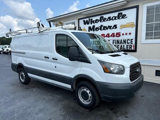 Photo of 2016 Oxford White Ford Transit-250