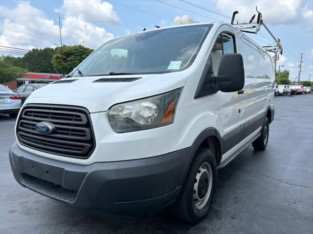 Photo of 2016 Oxford White Ford Transit-250
