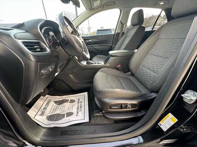 Photo of 2021 Mosaic Black Metallic Chevrolet Equinox