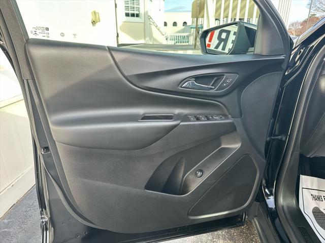 Photo of 2021 Mosaic Black Metallic Chevrolet Equinox