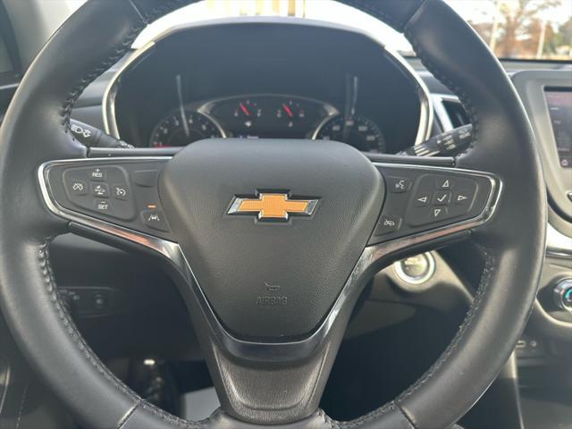 Photo of 2021 Mosaic Black Metallic Chevrolet Equinox