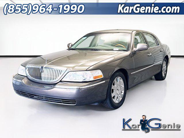 2004 Lincoln Town Car