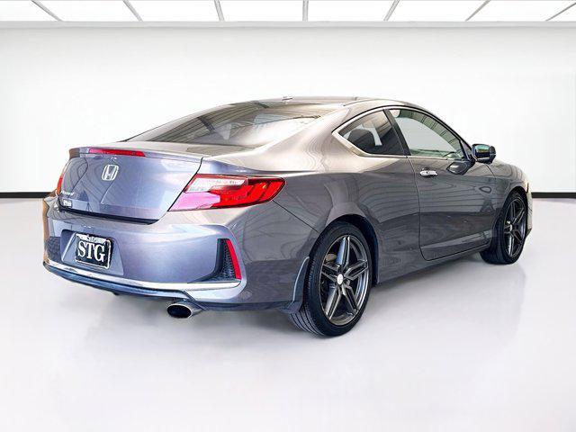 Photo of 2017 Modern Steel Metallic Honda Accord