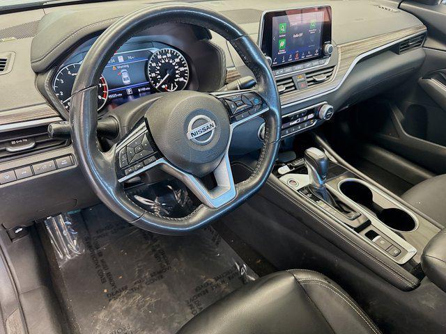 Photo of 2021 Gun Metallic Nissan Altima