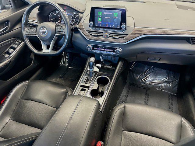 Photo of 2021 Gun Metallic Nissan Altima