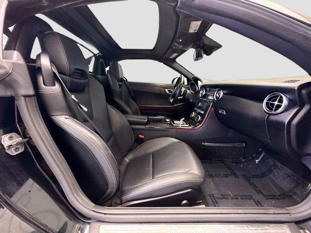 Photo of 2017 Black Mercedes-Benz SLC 300
