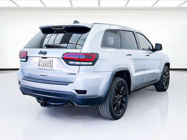 Photo of 2018 Billet Silver Metallic Clearcoat Jeep Grand Cherokee