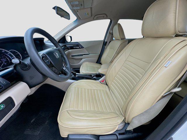 Photo of 2017 White Orchid Pearl Honda Accord