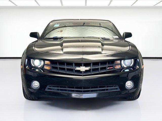 Photo of 2013 Black Chevrolet Camaro