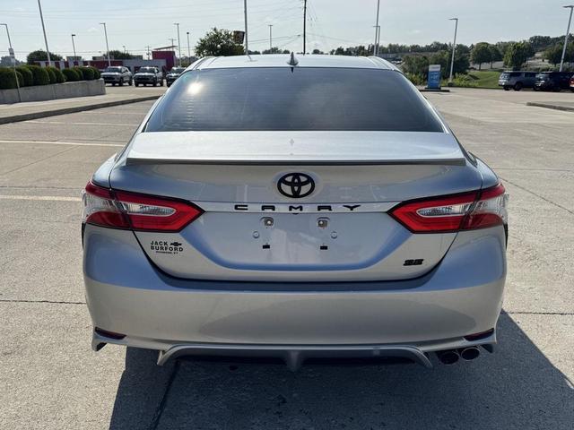 Photo of 2019 Celestial Silver Metallic Toyota Camry