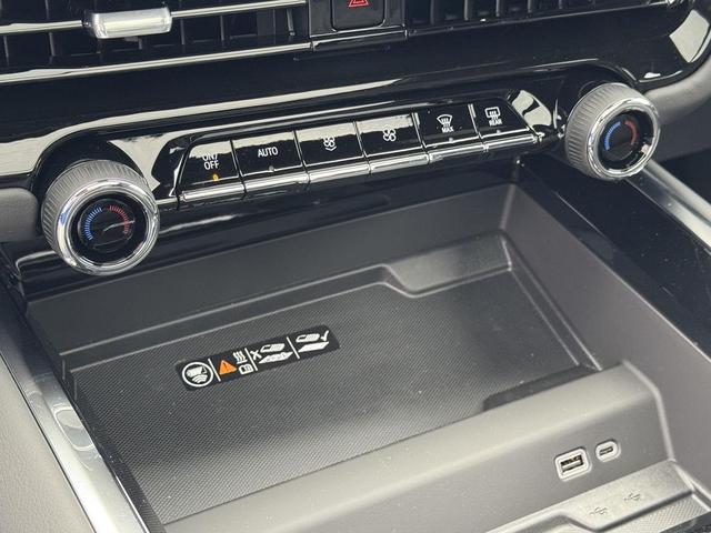 Photo of 2026 Black Chevrolet Tahoe