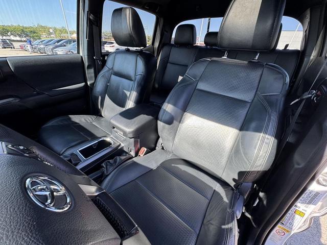 Photo of 2019 Super White Toyota Tacoma