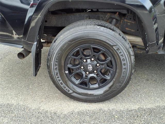 Photo of 2021 Black Toyota Tacoma