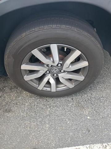 Photo of 2020 Silver Honda Pilot