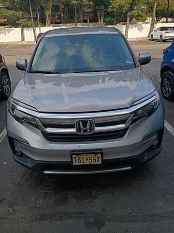 Photo of 2020 Silver Honda Pilot
