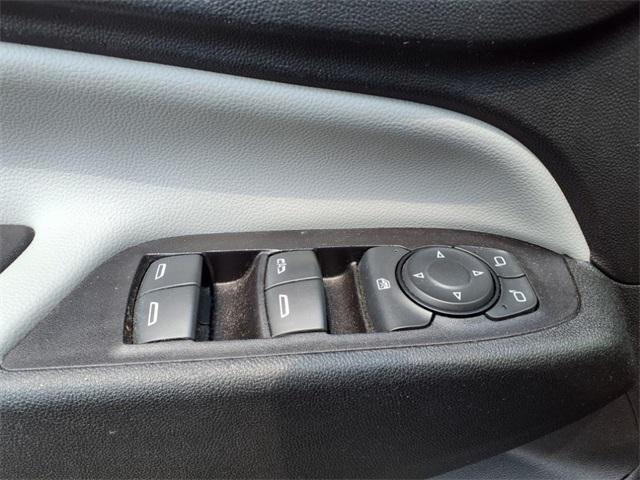 Photo of 2018 Silver Ice Metallic Chevrolet Equinox