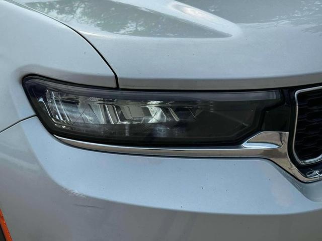 Photo of 2022 Silver Zynith Jeep Grand Cherokee 4xe