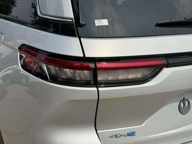 Photo of 2022 Silver Zynith Jeep Grand Cherokee 4xe