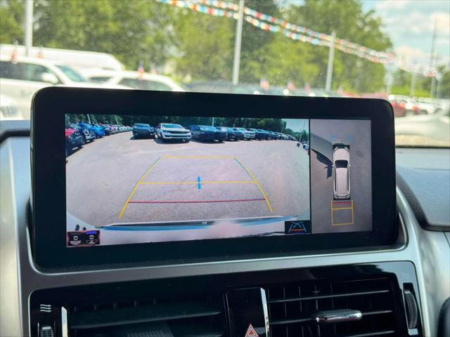 Photo of 2022 Starfire Pearl Lexus GX 460