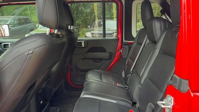 Photo of 2021 Firecracker Red Clearcoat Jeep Wrangler Unlimited
