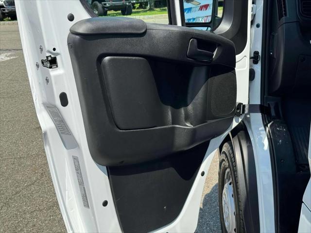 Photo of 2023 Bright White Clearcoat RAM ProMaster 2500