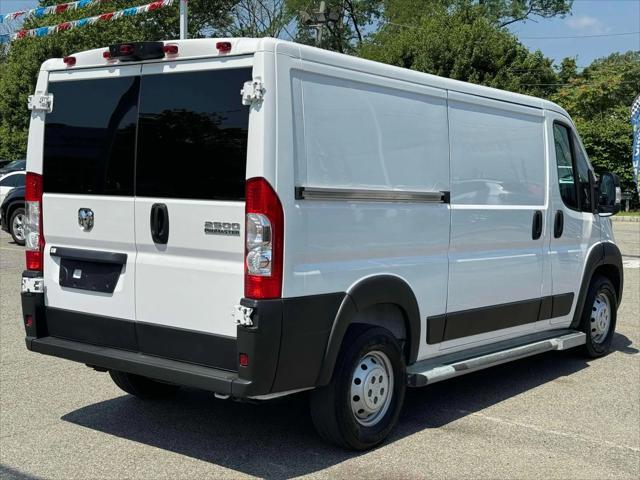 Photo of 2023 Bright White Clearcoat RAM ProMaster 2500