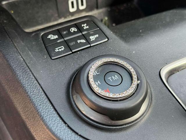 Photo of 2019 Hot Pepper Red Metallic Tinted Clearcoat Ford Ranger