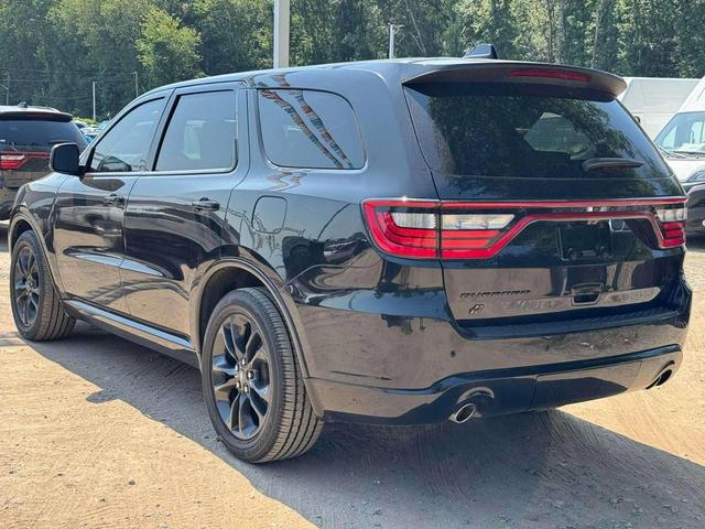 Photo of 2022 DB Black Clearcoat Dodge Durango