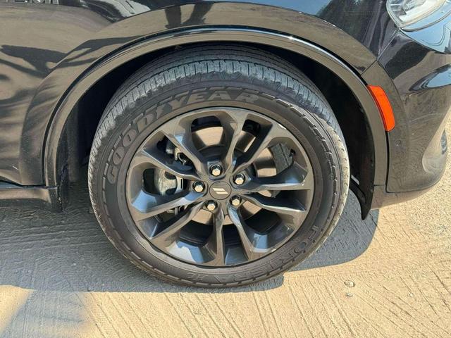 Photo of 2022 DB Black Clearcoat Dodge Durango