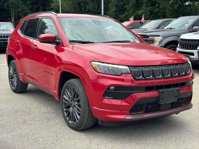Photo of 2022 Redline Pearlcoat Jeep Compass