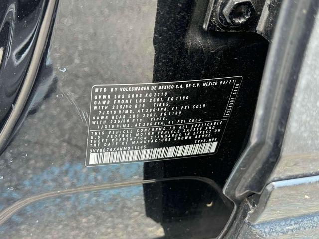 Photo of 2022 Deep Black Pearl Volkswagen Tiguan