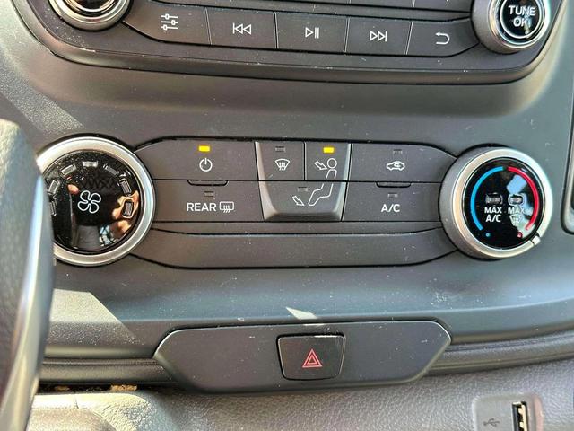 Photo of 2024 Oxford White Ford Transit-250