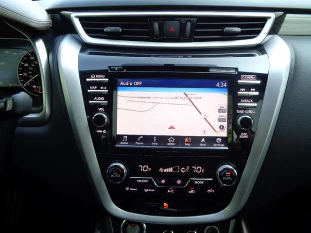 Photo of 2015 Black Nissan Murano