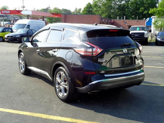 Photo of 2015 Black Nissan Murano