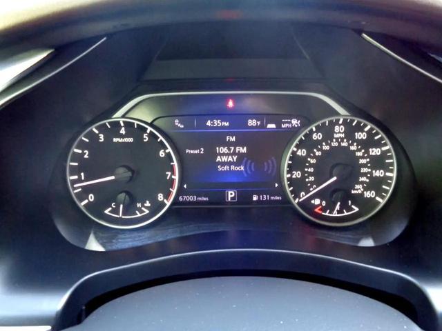 Photo of 2015 Black Nissan Murano